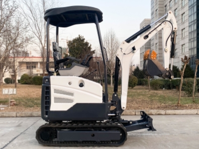 凯迪沃KV20小型挖掘机简介